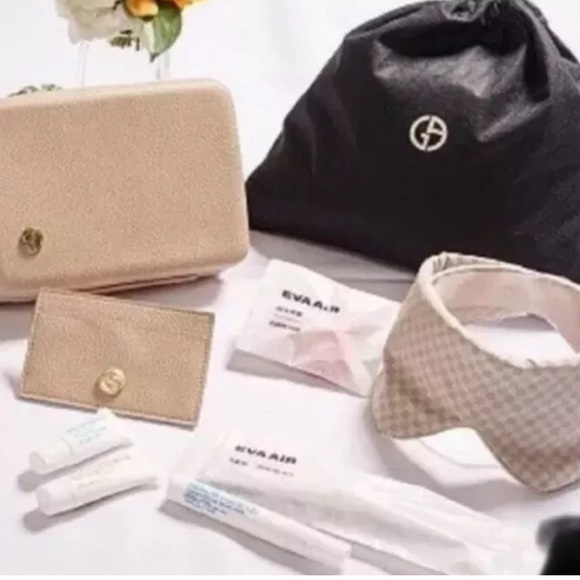 EVA Air x Giorgio Armani~ Business Royal Laurel Class Amenity Kit~ New Sealed - Picture 2 of 2